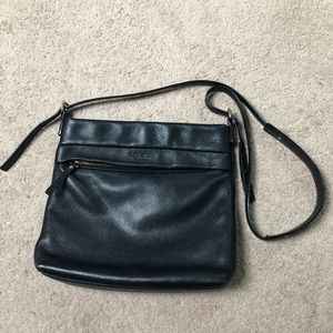 Gorgeous Kate Spade Black Pebble Leather Crossbody